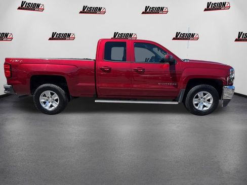 Used 2018 Chevrolet Silverado 1500 LT w/ All Star Edition AWD/4WD image 4