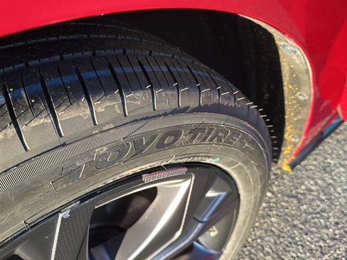 Certified 2023 Toyota Sienna XSE image 34