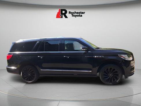 Used 2020 Lincoln Navigator L Reserve w/ Equipment Group 208A Reserve AWD/4WD image 8