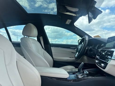 Used 2018 BMW 530i RWD image 19