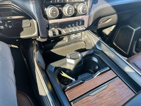 Used 2022 RAM 2500 Limited w/ Off Road Package AWD/4WD image 44