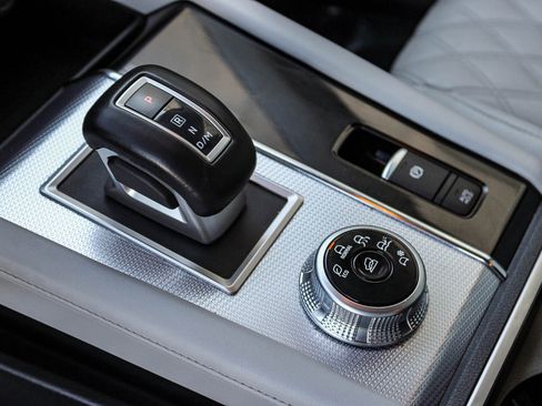 Used 2022 Mitsubishi Outlander SEL image 21