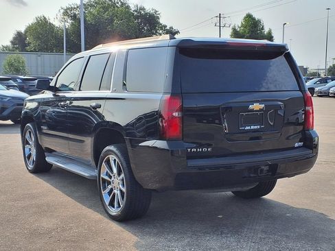 Used 2015 Chevrolet Tahoe LT RWD image 2