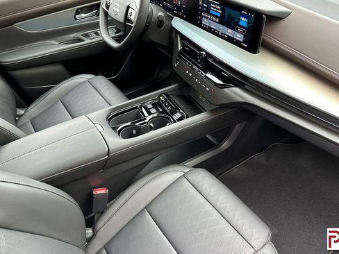 Used 2025 Nissan Murano Platinum image 20