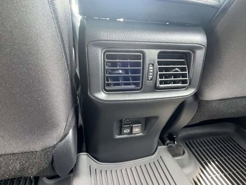 Used 2025 Toyota RAV4 XLE w/ Convenience Package FWD image 11