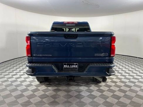 Used 2024 Chevrolet Silverado 3500 High Country w/ Technology Package AWD/4WD image 9