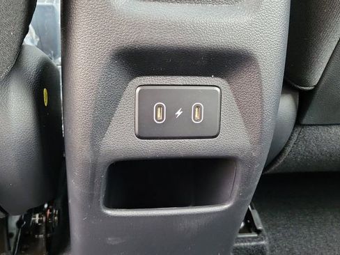 Used 2026 Hyundai Venue SEL image 21