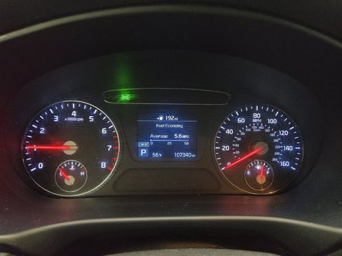 Used 2020 Kia Sorento LX image 23