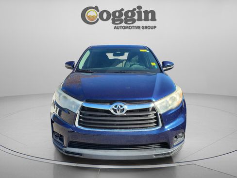 Used 2016 Toyota Highlander LE image 7