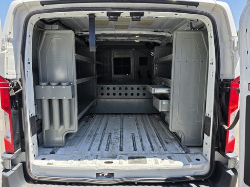 Used 2016 Ford Transit 250 130 Low Roof RWD image 13