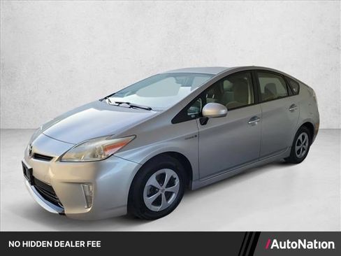 Used 2015 Toyota Prius Three FWD image 1