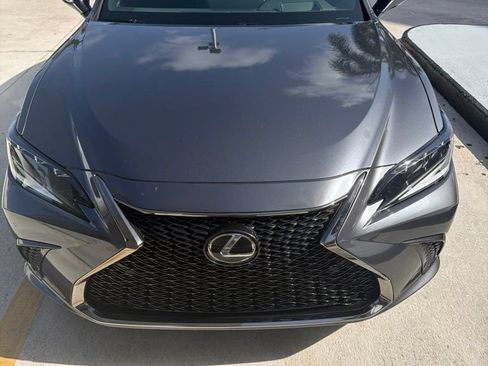 Certified 2022 Lexus ES 350 F Sport w/ Accessory Package 2 FWD image 3