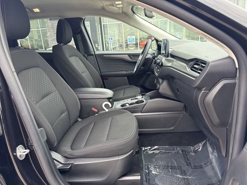Certified 2025 Ford Escape Active image 26