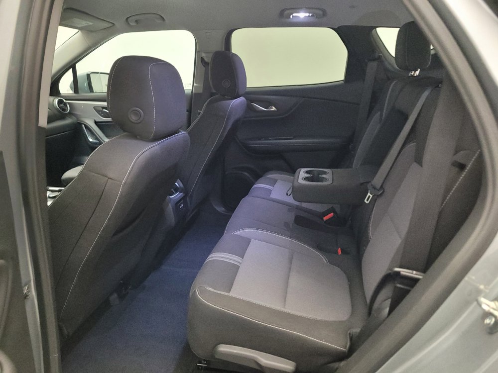 Used 2025 Chevrolet Blazer LT FWD image 18