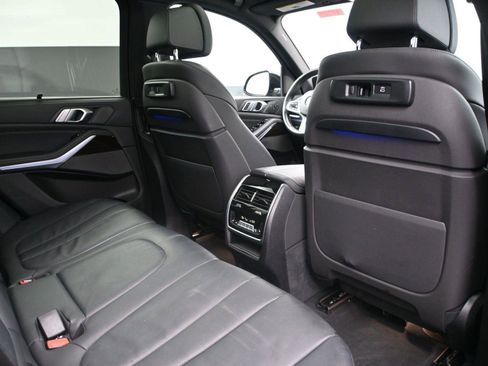 Used 2020 BMW X5 xDrive40i w/ M Sport Package image 23