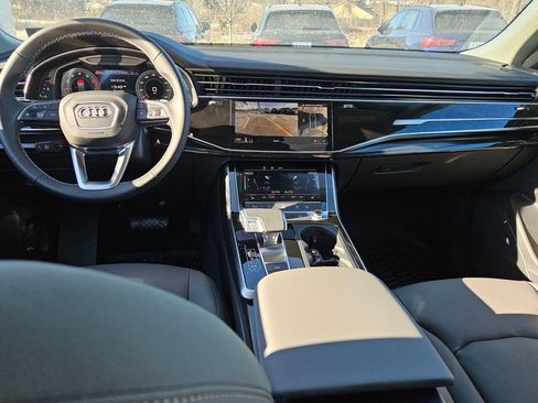 New 2025 Audi Q8 Premium image 13