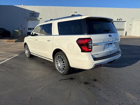 Used 2022 Ford Expedition Max Platinum image 8