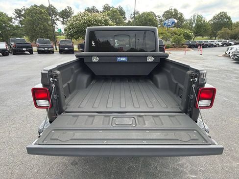 Used 2020 Jeep Gladiator Sport w/ Quick Order Package 24S AWD/4WD image 20