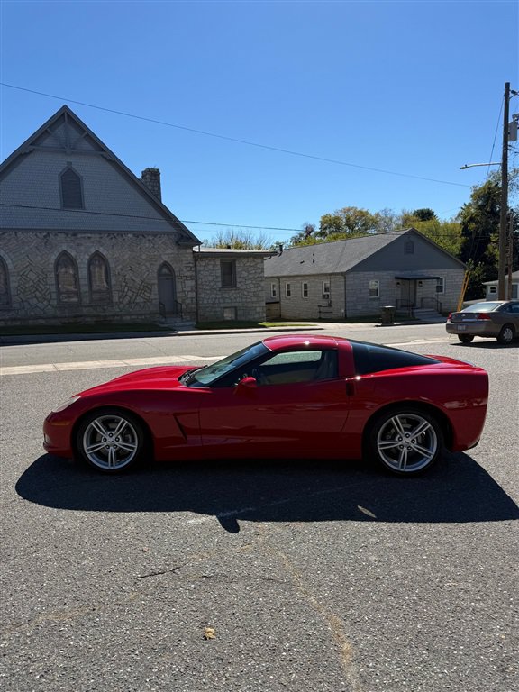 Used 2008 Chevrolet Corvette Coupe w/ Preferred Equipment Group RWD image 6