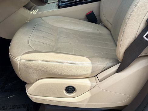 Used 2017 Mercedes-Benz GLE 350 w/ Premium 1 Package image 20