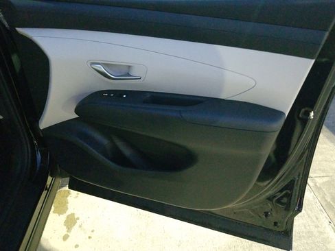 New 2026 Hyundai Tucson SEL FWD image 16