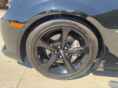 Used 2014 Chevrolet Camaro SS image 19