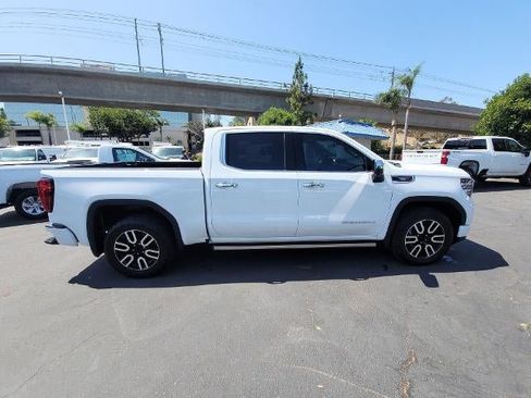 Used 2024 GMC Sierra 1500 Denali AWD/4WD image 9