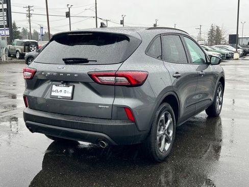 Used 2025 Ford Escape ST-Line image 8