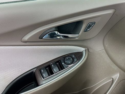 Used 2024 Chevrolet Malibu LT FWD image 24