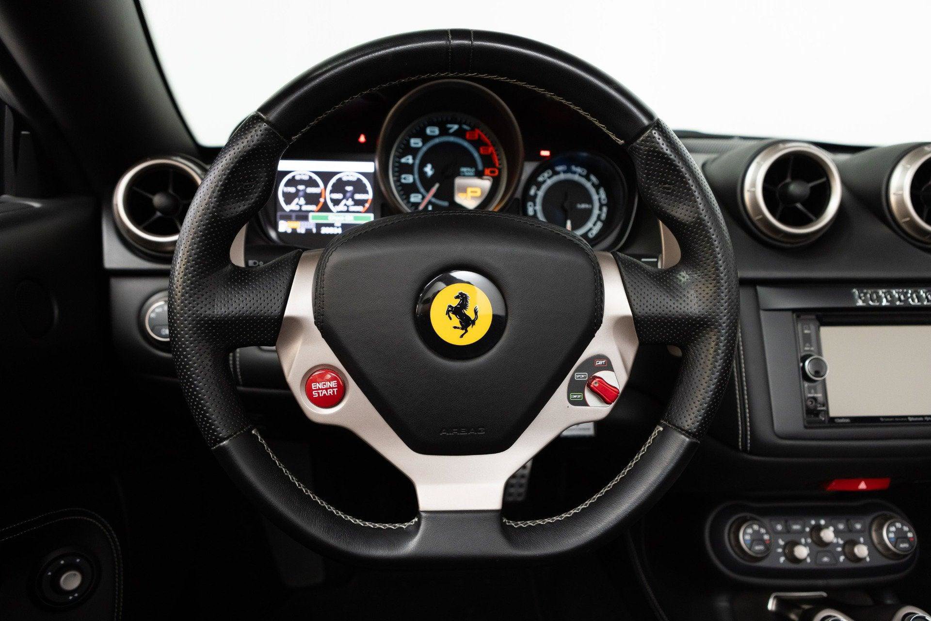 Used 2010 Ferrari California RWD image 70