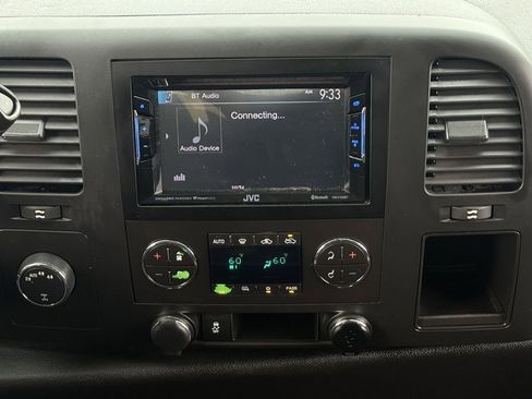 Used 2012 GMC Sierra 1500 SLE w/ Power Tech Package AWD/4WD image 11