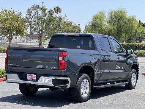 Used 2021 Chevrolet Silverado 1500 LT RWD image 13