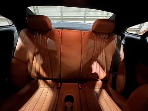 Used 2018 Mercedes-Benz E 400 4MATIC Coupe image 11