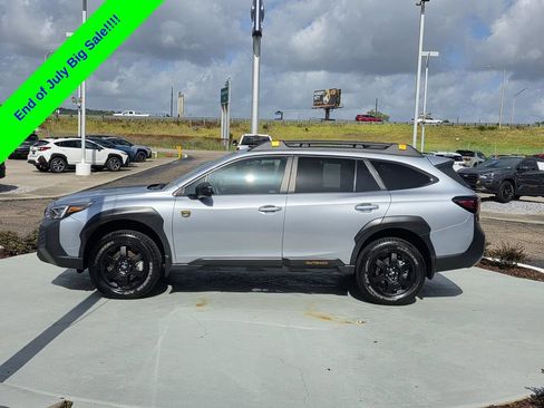Used 2025 Subaru Outback Wilderness AWD/4WD image 6