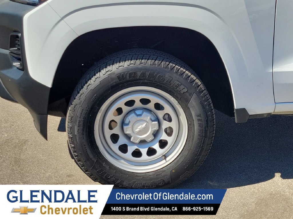 Used 2024 Chevrolet Colorado W/T w/ Technology Package RWD image 10