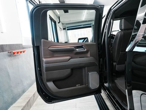 Used 2024 GMC Sierra 1500 Denali w/ Denali Reserve Package AWD/4WD image 13