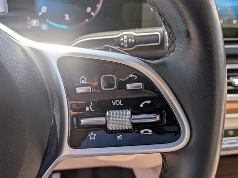 Certified 2023 Mercedes-Benz GLE 350 4MATIC image 17