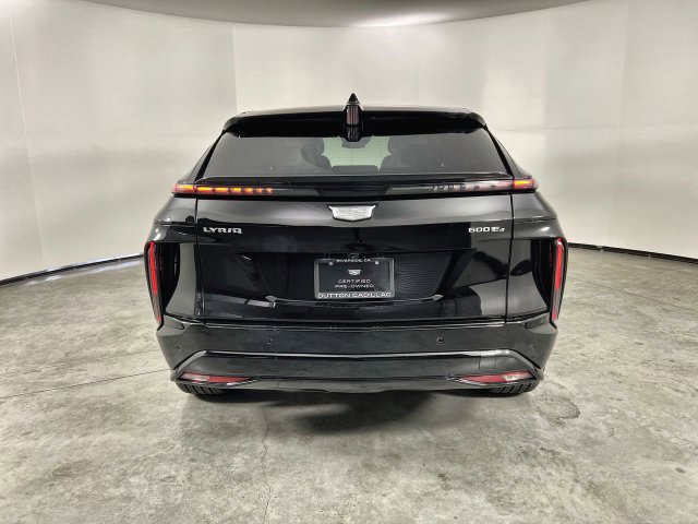 Used 2026 Cadillac Lyriq Sport AWD/4WD image 7