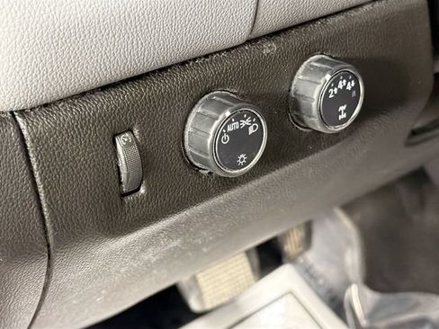 Used 2021 Chevrolet Colorado W/T w/ WT Convenience Package AWD/4WD image 10