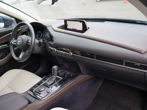 Used 2020 MAZDA CX-30 FWD w/ Premium Package image 20