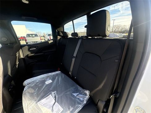 New 2026 Chevrolet Colorado LT image 26