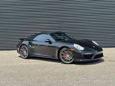Certified 2019 Porsche 911 Turbo image 26