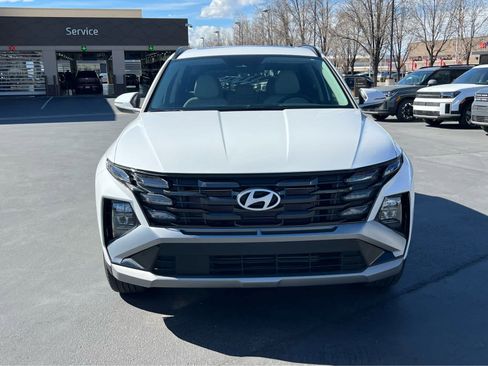 Certified 2025 Hyundai Tucson SEL image 3