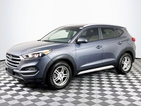 Used 2018 Hyundai Tucson SEL image 4