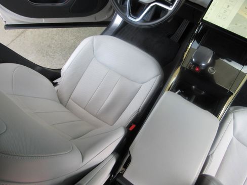 Used 2024 Land Rover Range Rover Sport SE image 14