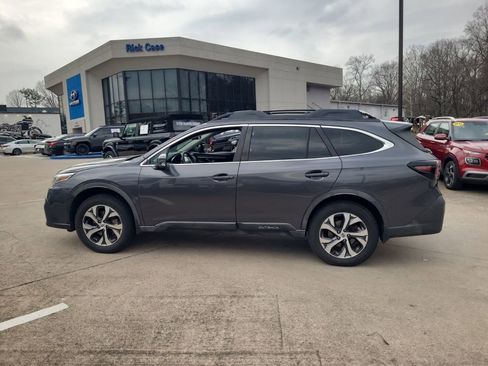 Used 2020 Subaru Outback Limited image 30