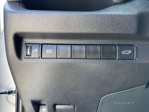Used 2024 Toyota RAV4 XLE Premium AWD/4WD image 20