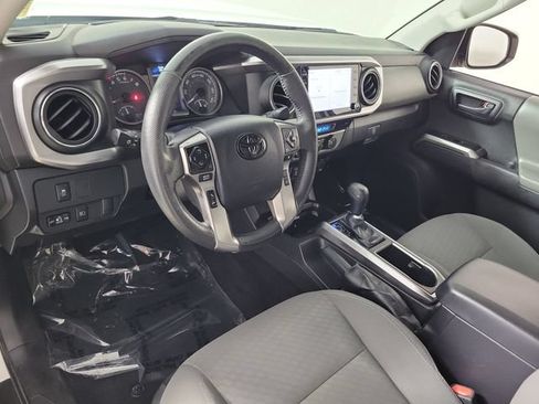 Used 2023 Toyota Tacoma SR5 RWD image 18