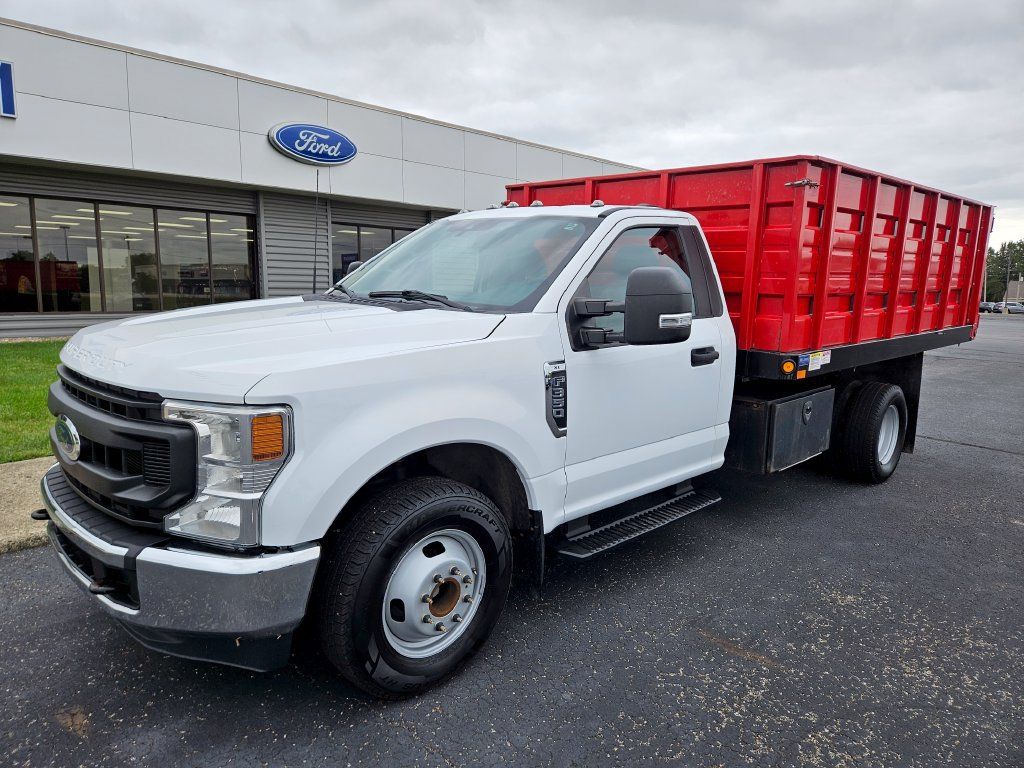 Used 2022 Ford F350 XL w/ Power Equipment Group RWD image 2
