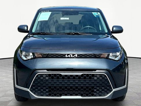 Used 2025 Kia Soul LX w/ LX Technology Package FWD image 10